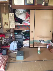 遺品整理前のお部屋
